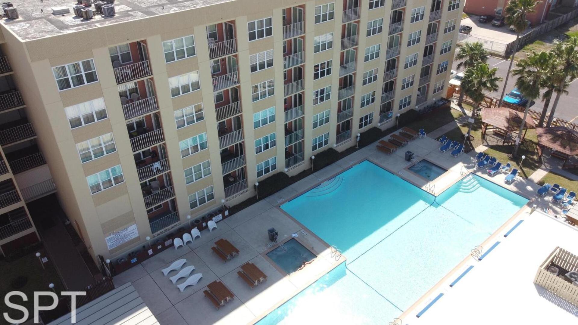 Beach Access Condo With Pool, Hot Tub Area & Bbq - Gulfview I - Unit 213 South Padre Island Exterior photo